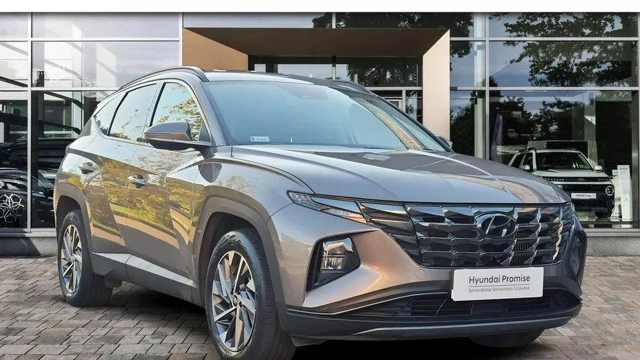 HYUNDAI Tucson -