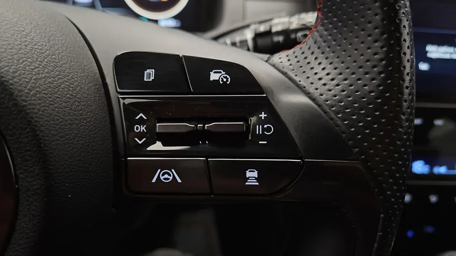 HYUNDAI Tucson -