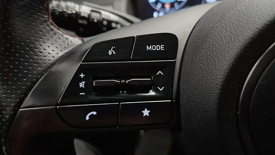 HYUNDAI Tucson -
