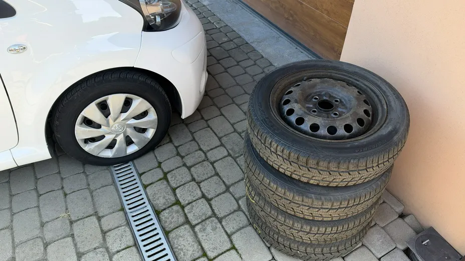 TOYOTA Aygo -