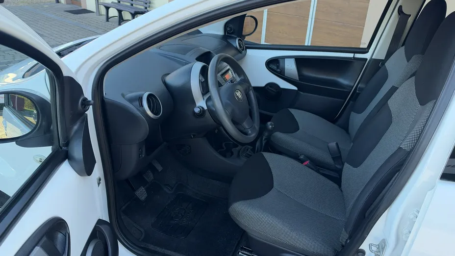 TOYOTA Aygo -