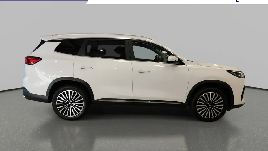 CHERY Tiggo 8 -