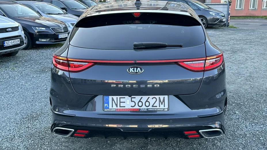 KIA ProCeed -