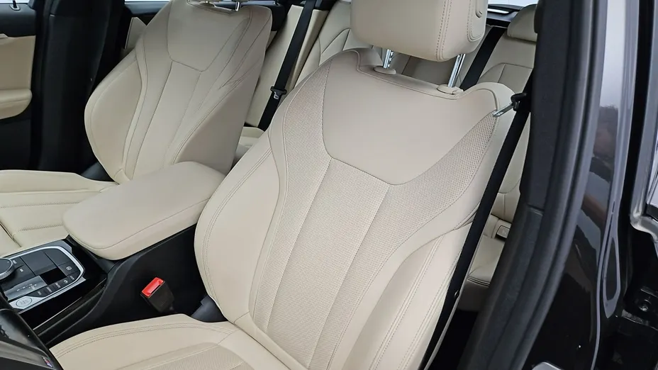 BMW X3 -