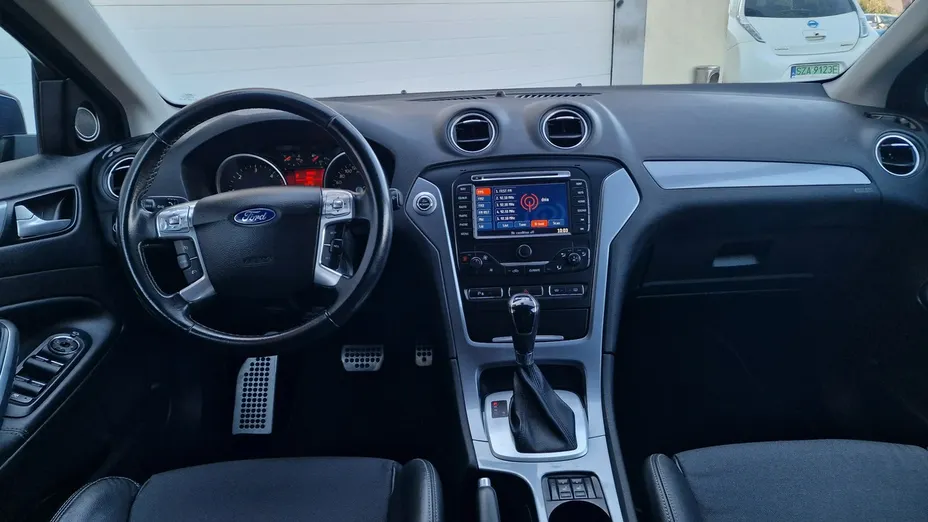 FORD Mondeo -