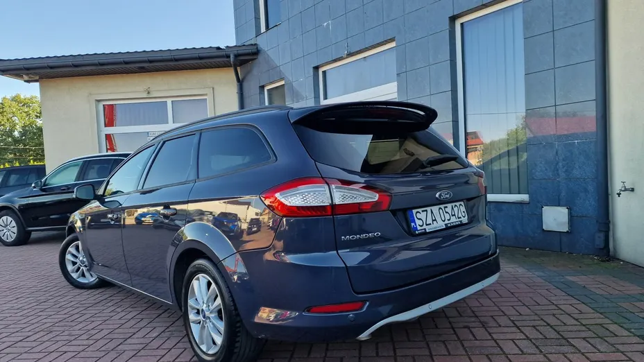 FORD Mondeo -
