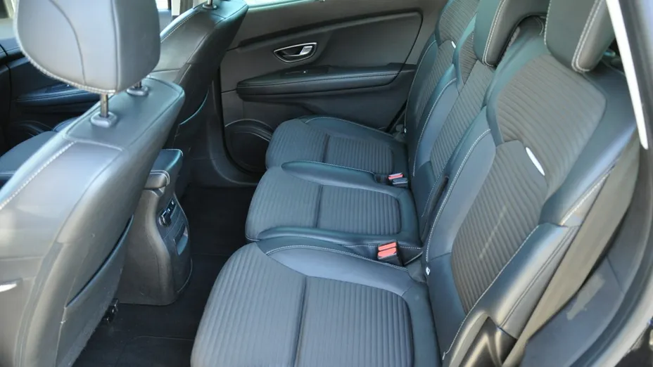 RENAULT Grand Scenic -