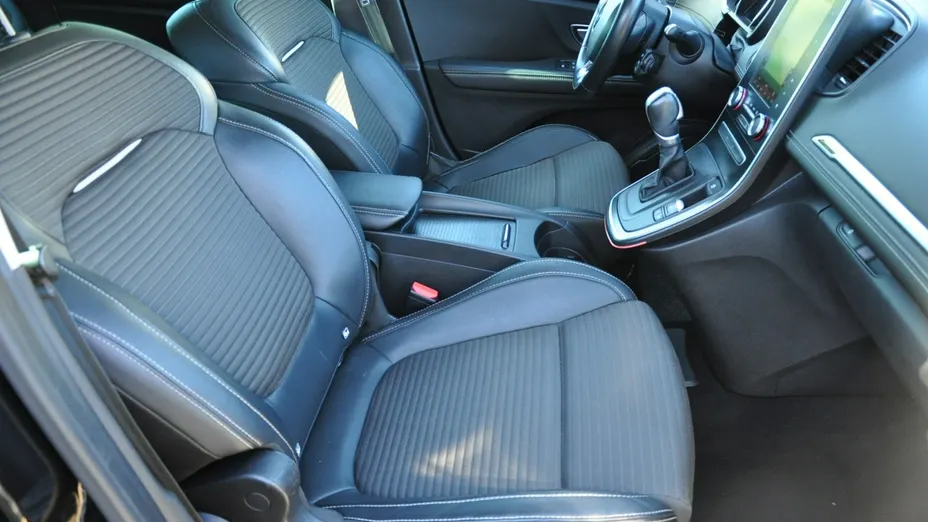 RENAULT Grand Scenic -