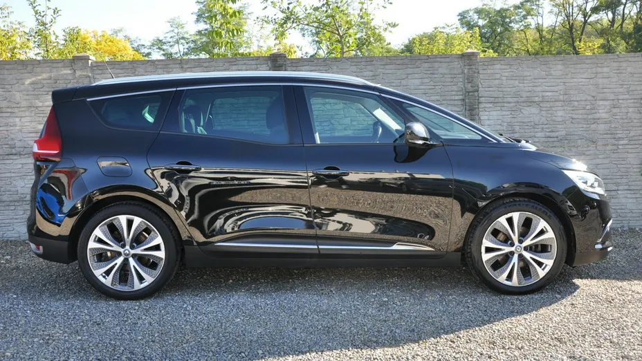 RENAULT Grand Scenic -