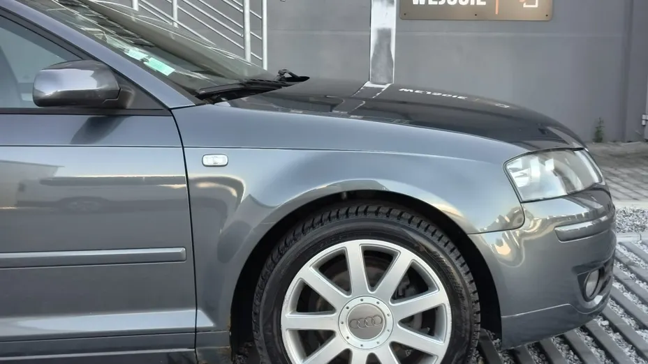 AUDI A3 Sportback -
