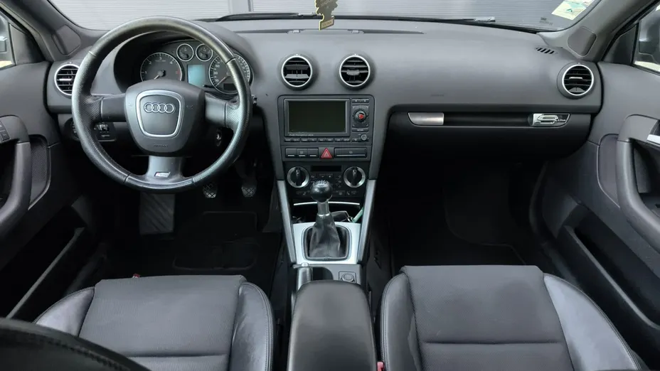AUDI A3 Sportback -