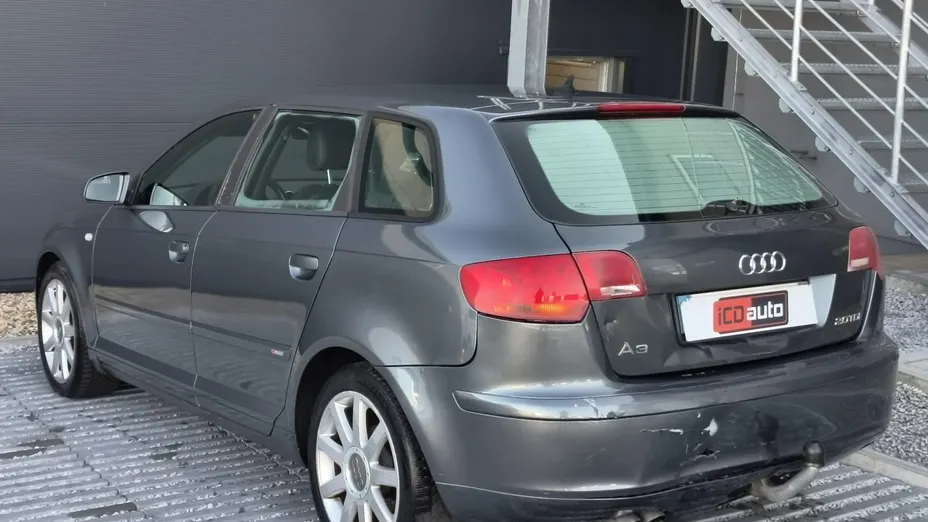 AUDI A3 Sportback -