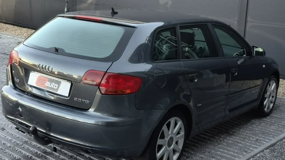 AUDI A3 Sportback -
