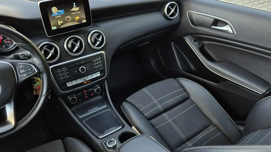 MERCEDES-BENZ A Klasa -