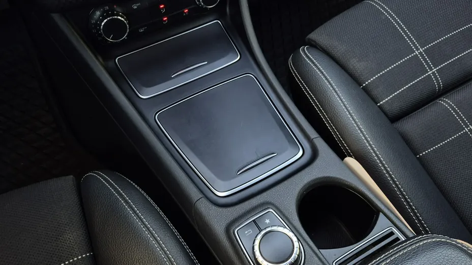 MERCEDES-BENZ A Klasa -