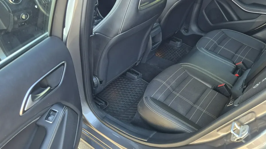 MERCEDES-BENZ A Klasa -