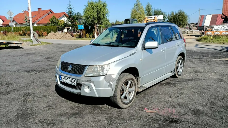 SUZUKI Grand Vitara -