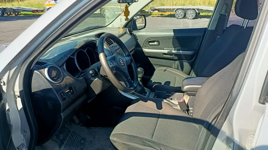 SUZUKI Grand Vitara -