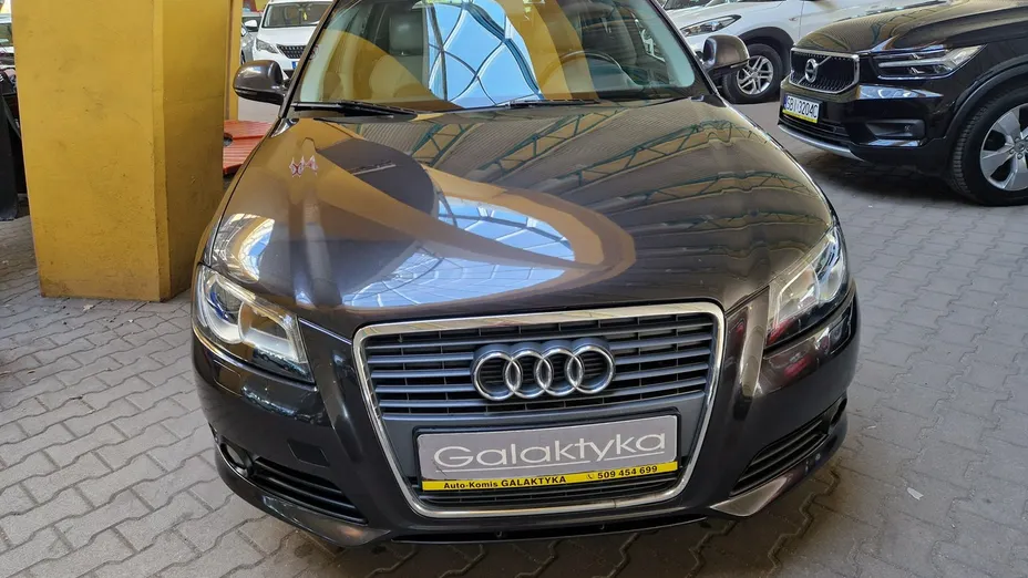 AUDI A3 Sportback -