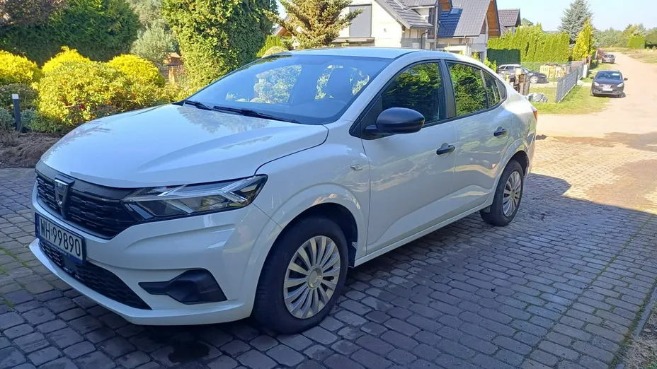 DACIA Logan -