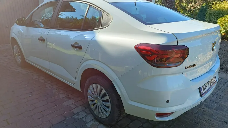 DACIA Logan -