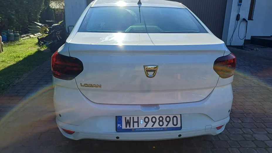 DACIA Logan -