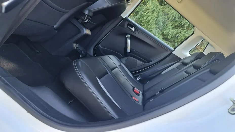 PEUGEOT 2008 -