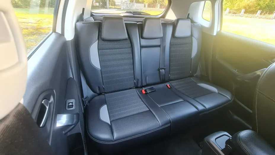 PEUGEOT 2008 -