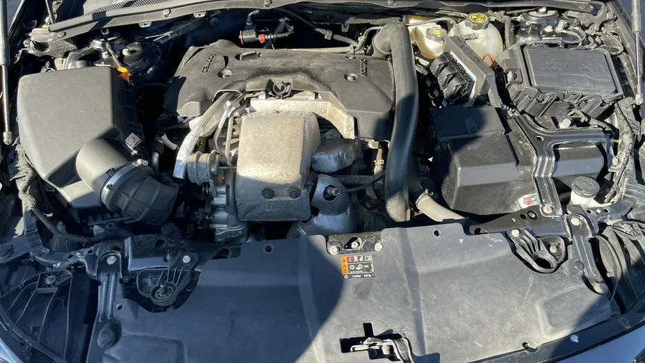 OPEL Insignia -
