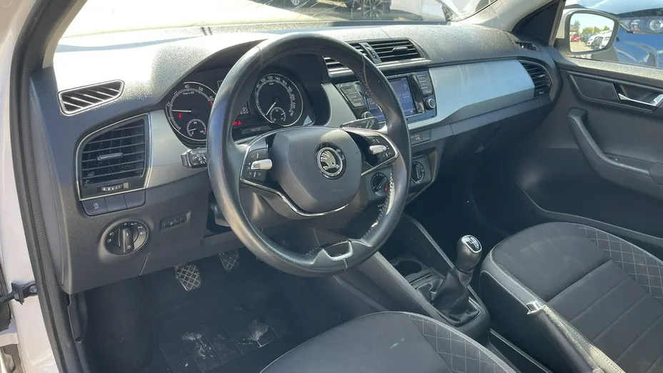 SKODA Fabia -