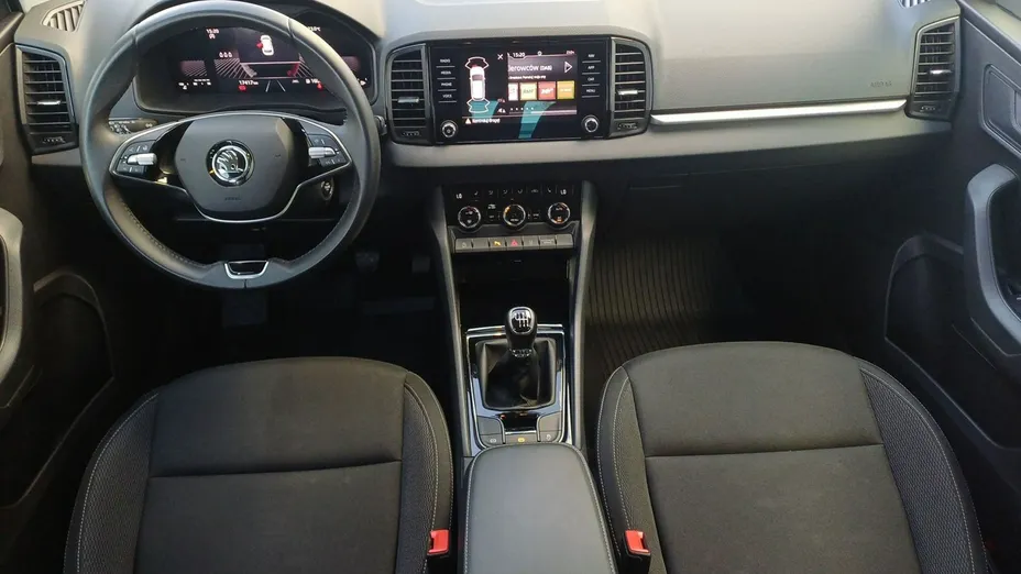 SKODA Karoq -
