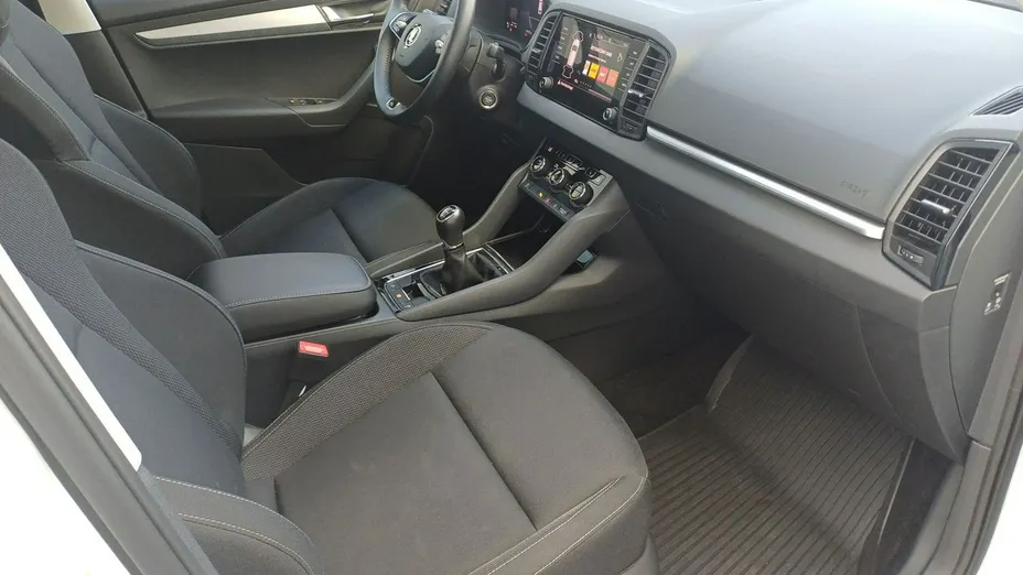 SKODA Karoq -