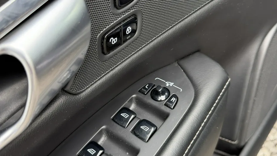 VOLVO V90 -