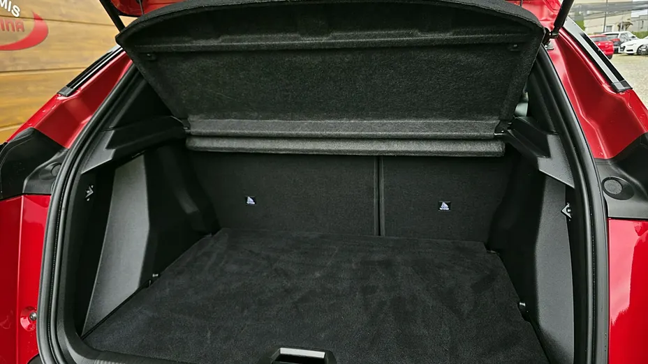 PEUGEOT 2008 -
