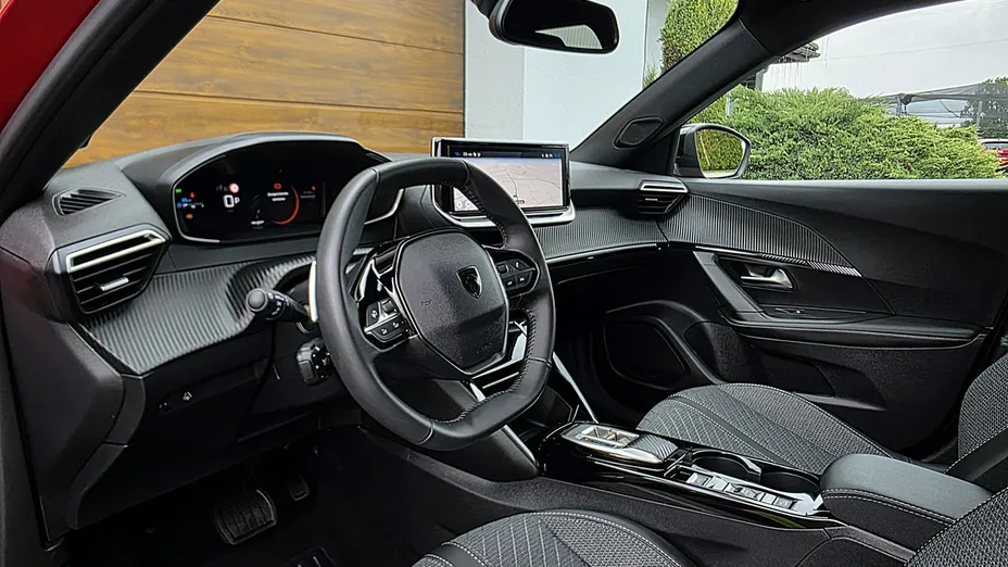 PEUGEOT 2008 -