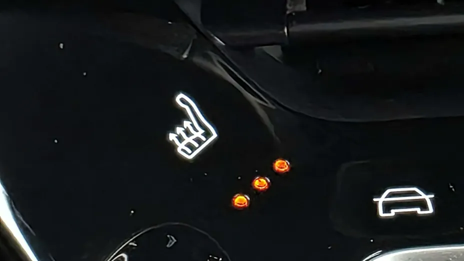 PEUGEOT 2008 -