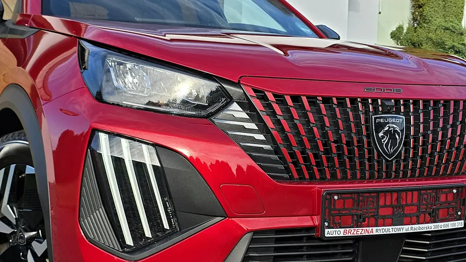 PEUGEOT 2008 -