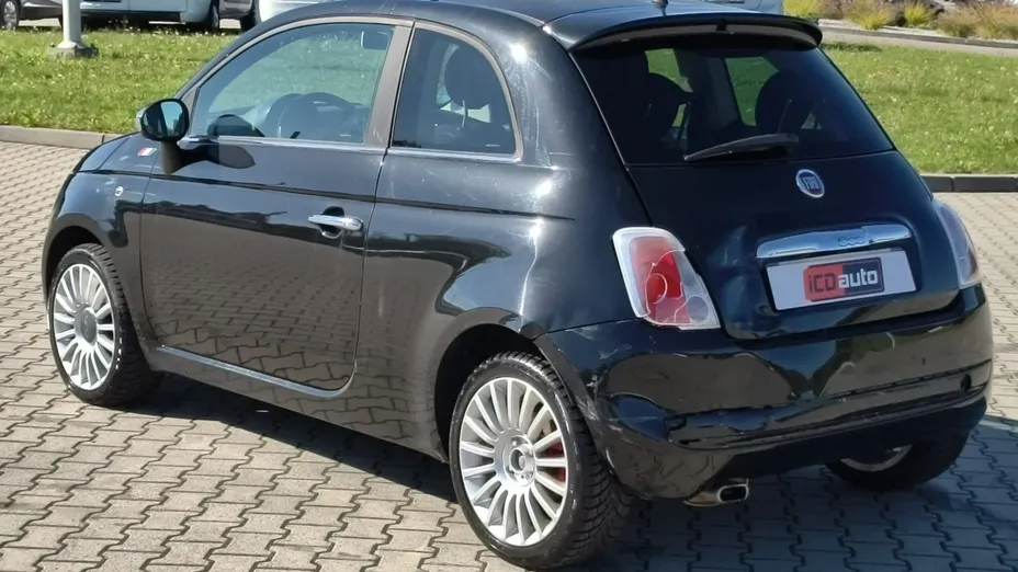 FIAT 500 -