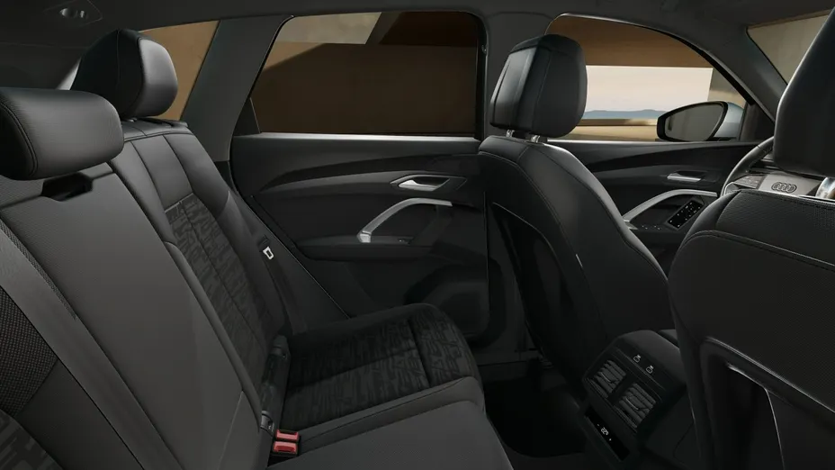 AUDI Q5 -