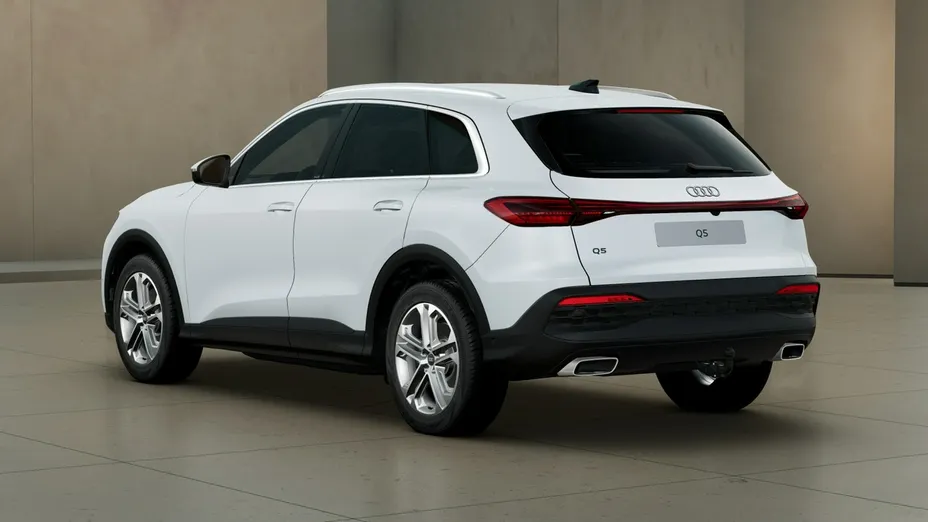 AUDI Q5 -