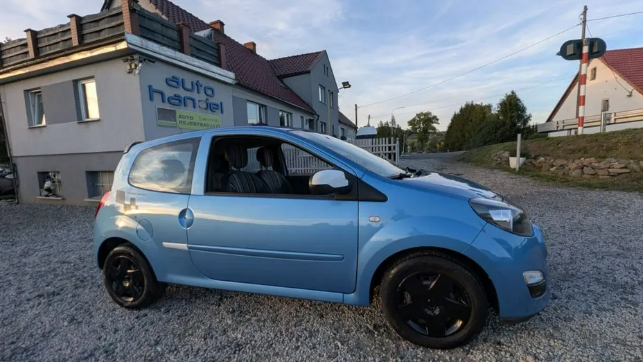 RENAULT Twingo -
