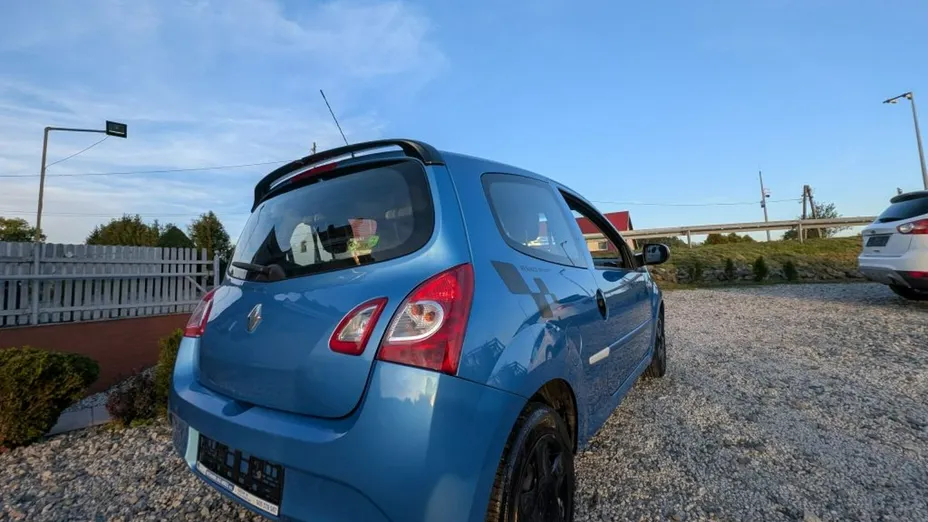 RENAULT Twingo -