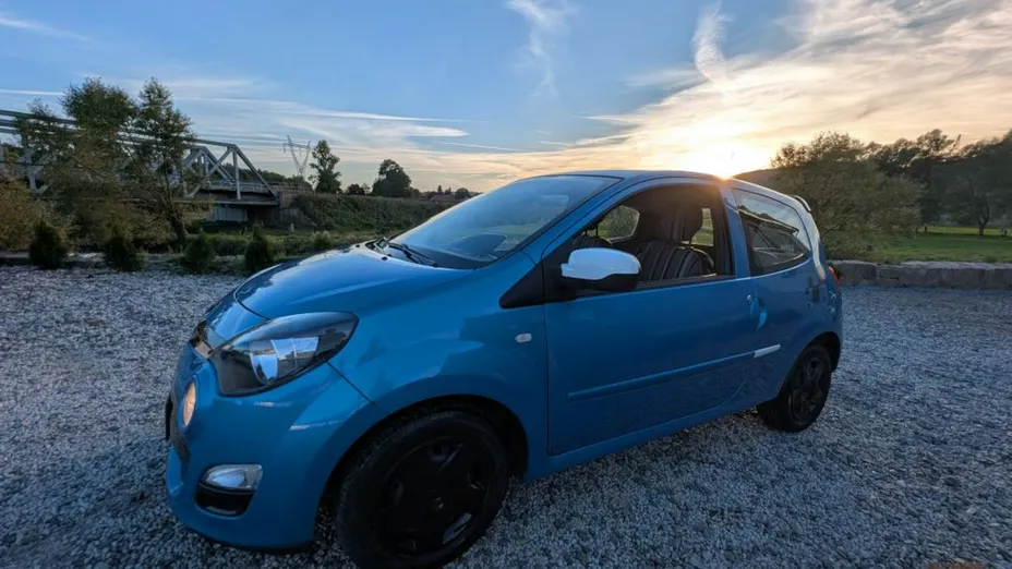 RENAULT Twingo -