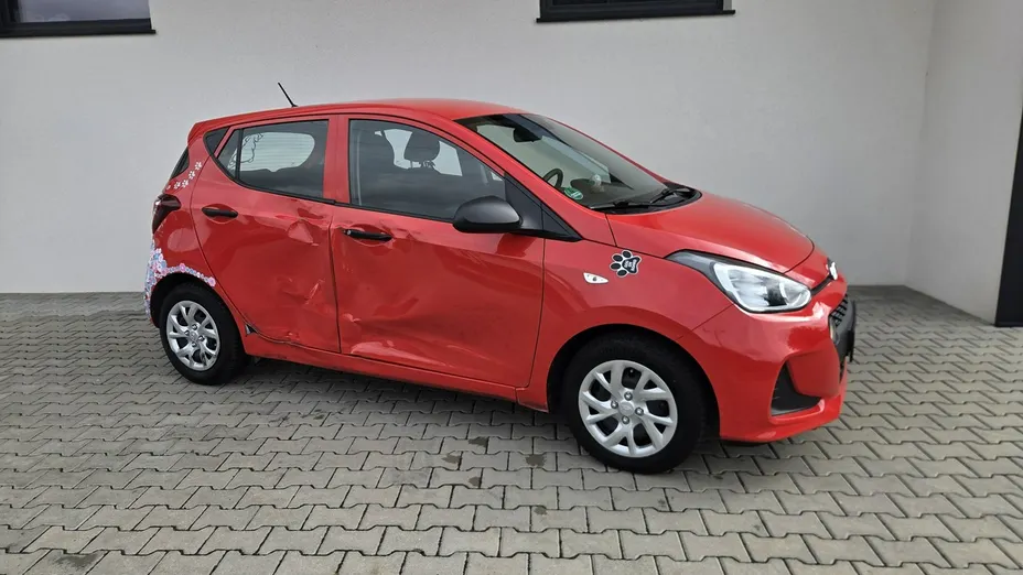 HYUNDAI i10 -