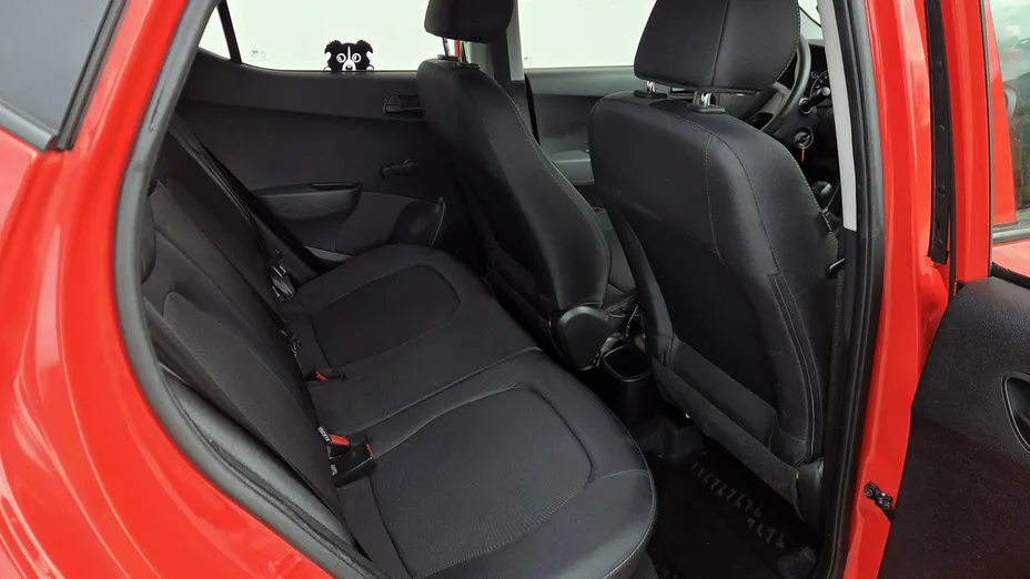 HYUNDAI i10 -