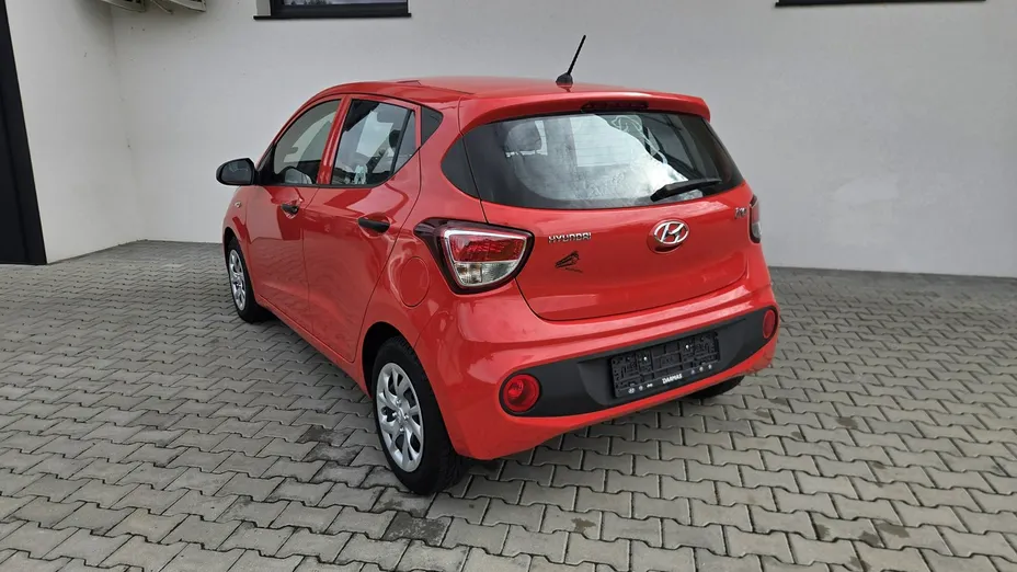 HYUNDAI i10 -