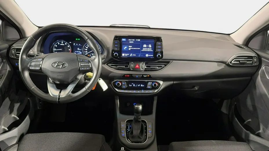 HYUNDAI i30 -