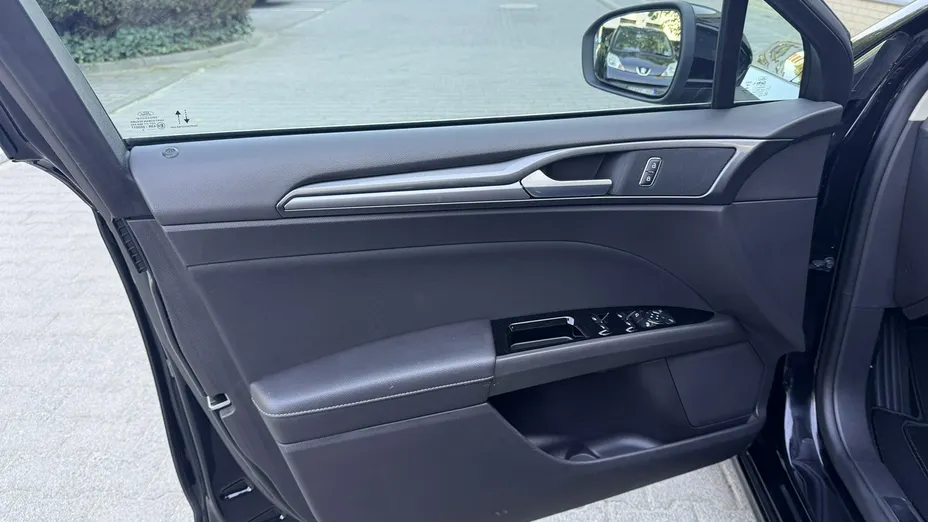 FORD Mondeo -