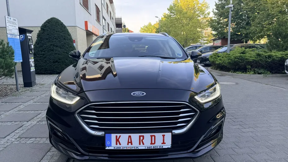 FORD Mondeo -