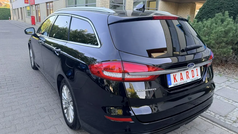 FORD Mondeo -